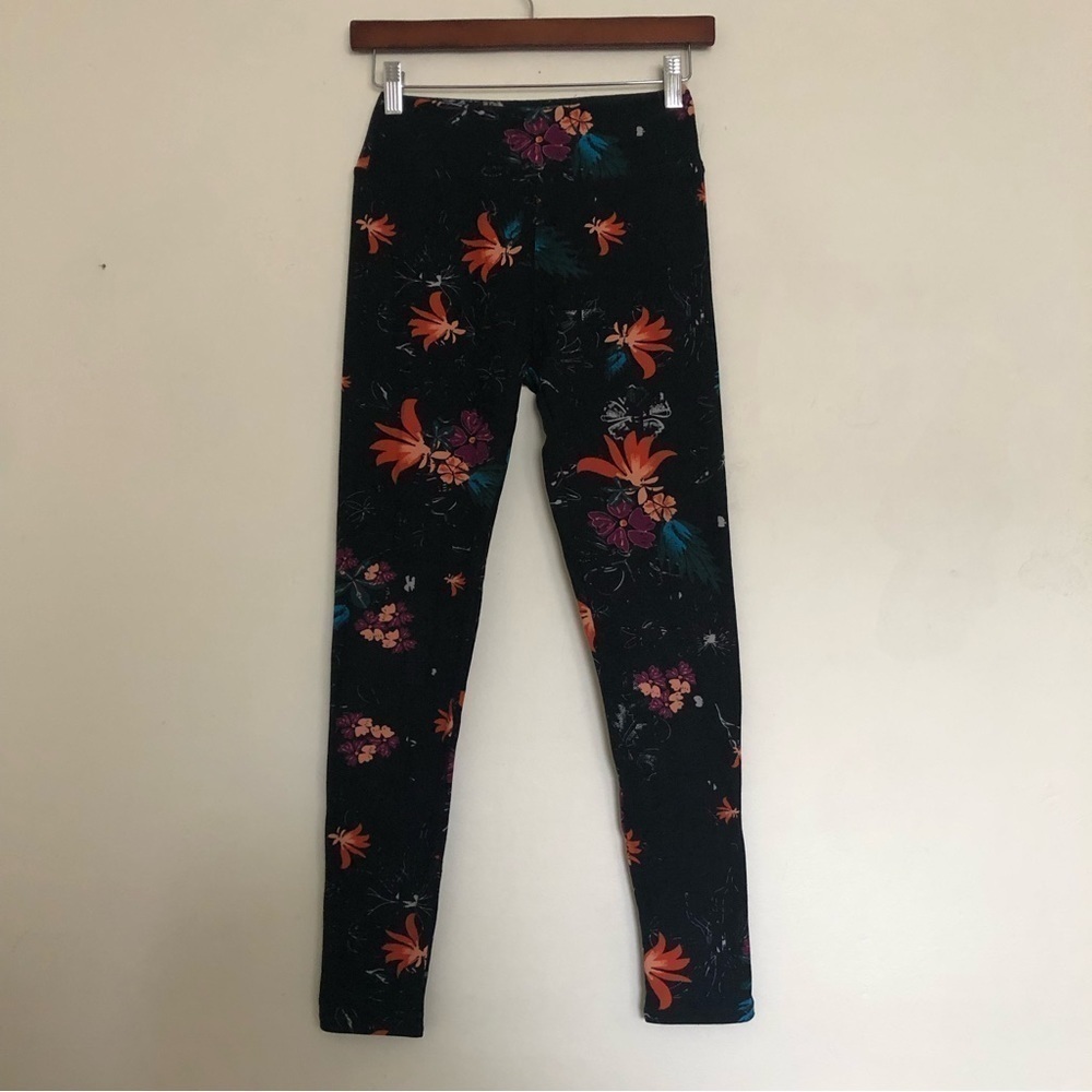 LuLaRoe floral print leggings